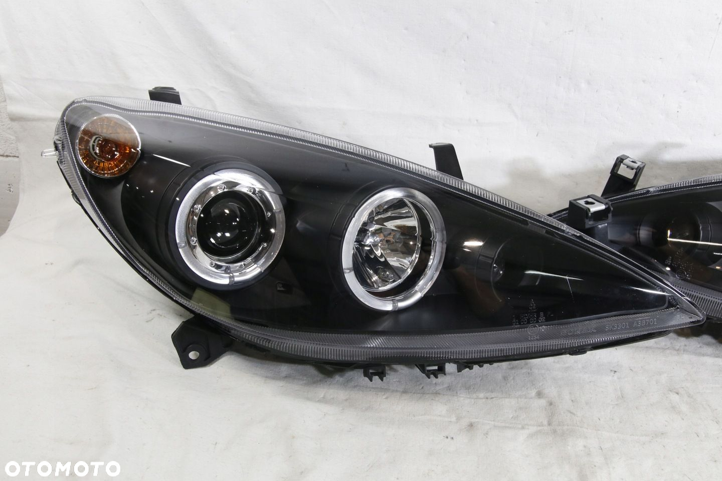Reflektory Lampy kpl Tuning Sonar Ringi Led angel Eyes Peugeot 307 2001-05 - 2