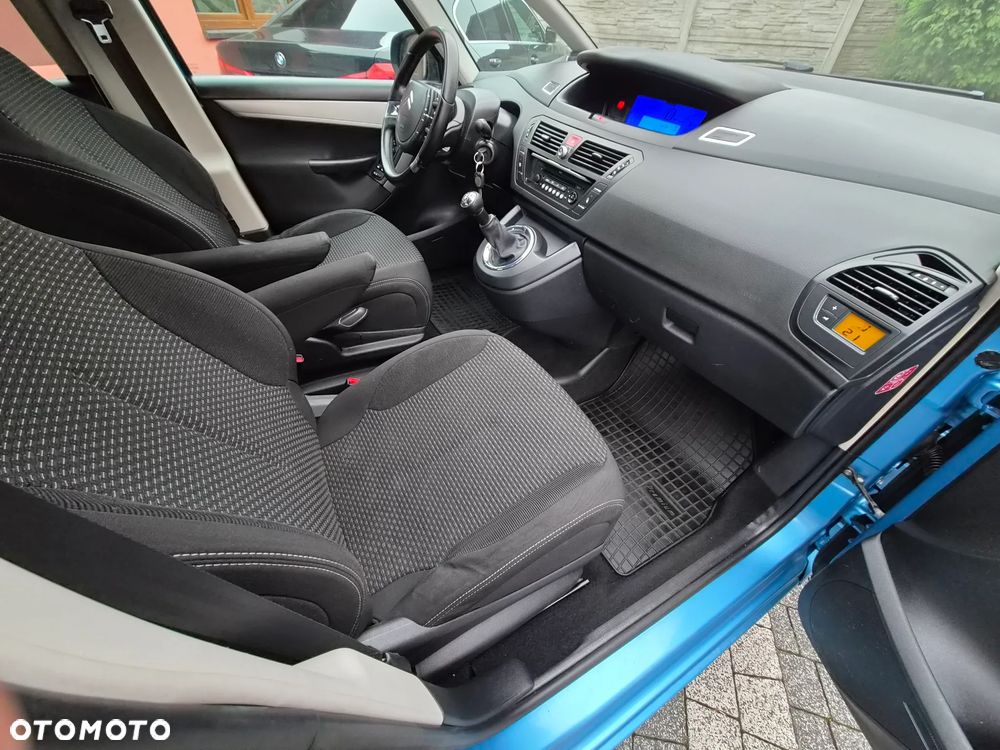 Citroen C4 Picasso 2010 photo 5