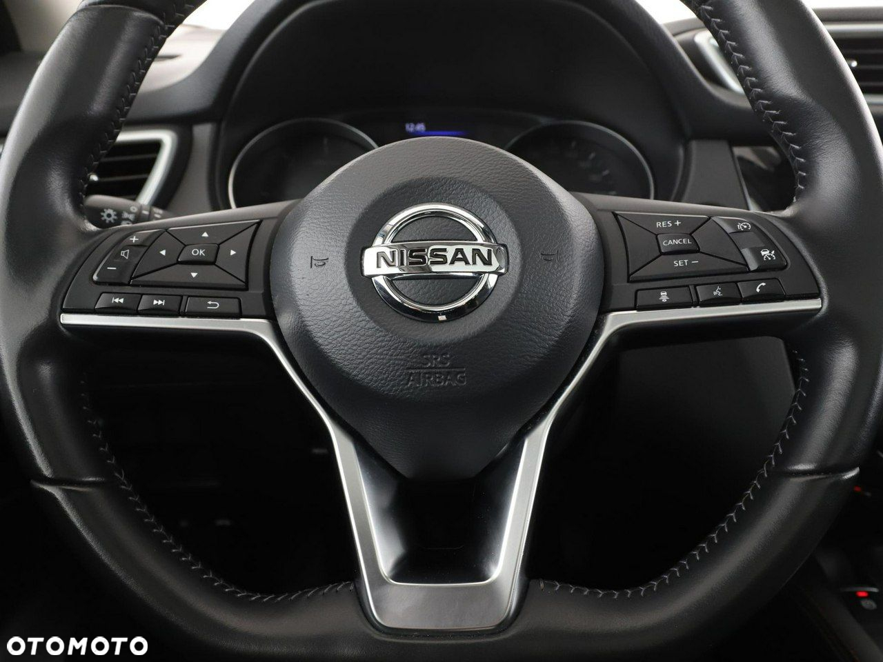 Nissan Qashqai 1.7 dCi N-Connecta - 21