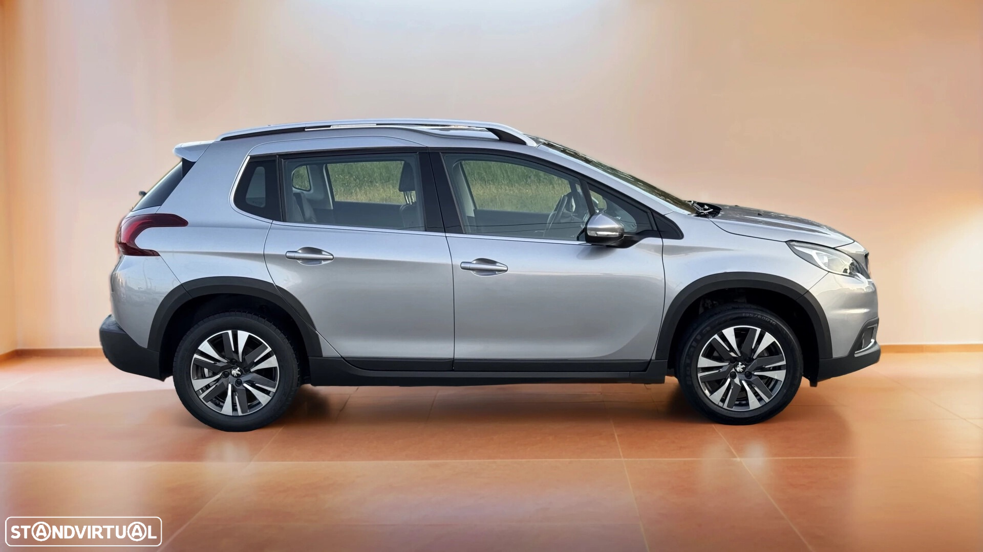 Peugeot 2008 1.2 PureTech Allure - 6