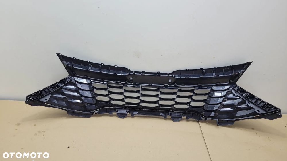 ATRAPA GRILL ZDERZAKA KIA SPORTAGE V 21-24R 86350-R2000 - 2
