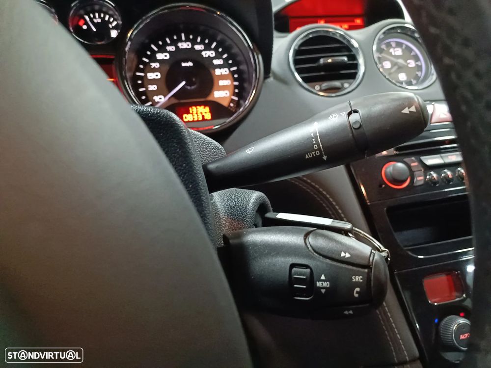 Peugeot RCZ 1.6 200 THP Onyx - 19