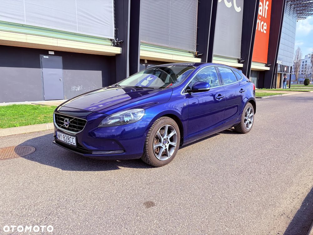 Volvo V40 T3 Drive-E Ocean Race - 1