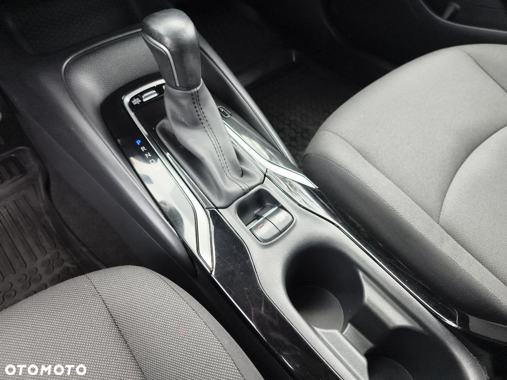 Toyota Corolla 1.8 Hybrid Comfort - 23