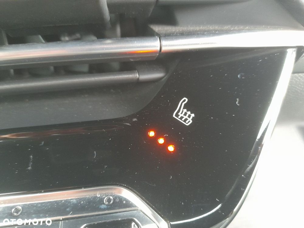 Peugeot 2008 - 28