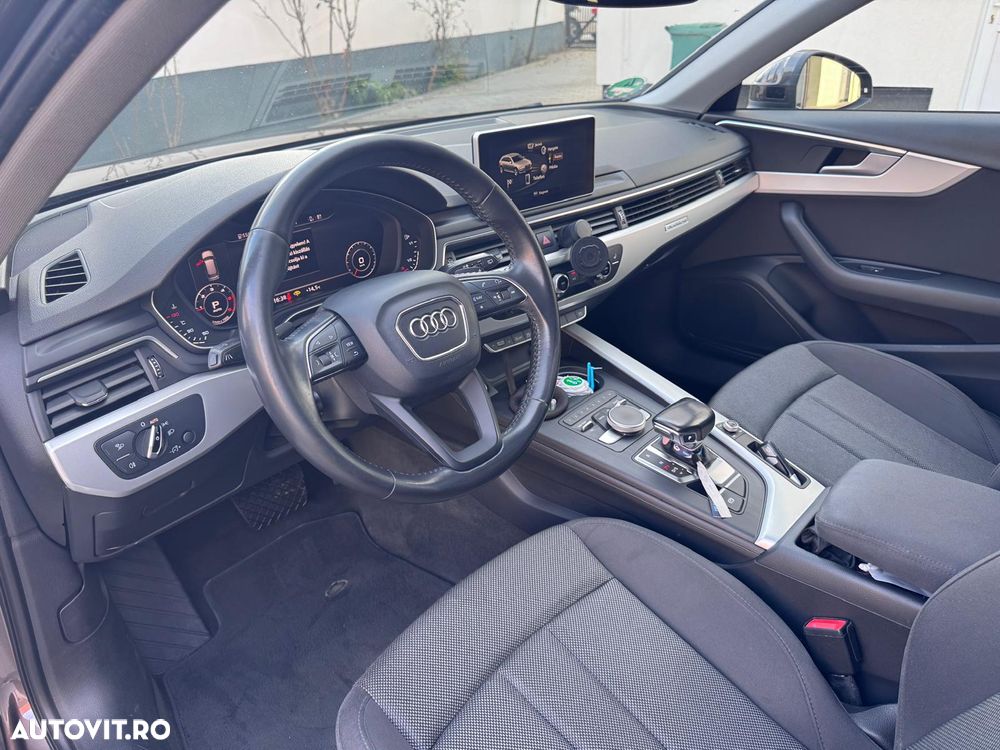 Audi A4 2.0 TDI S tronic quattro - 4