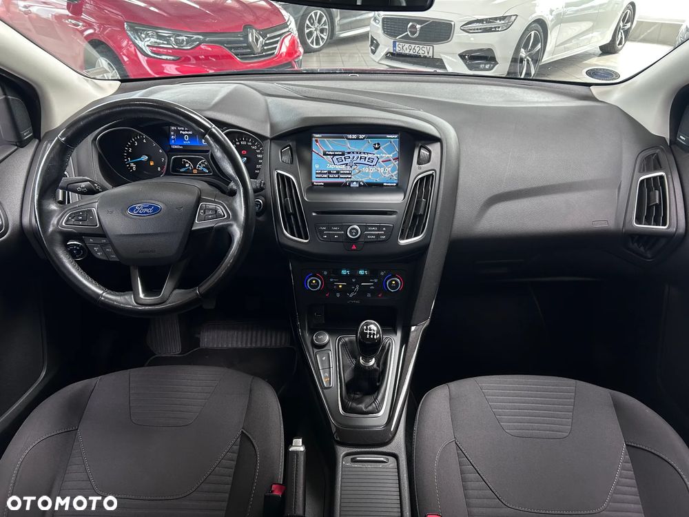 Ford Focus 1.5 EcoBoost Titanium ASS - 5