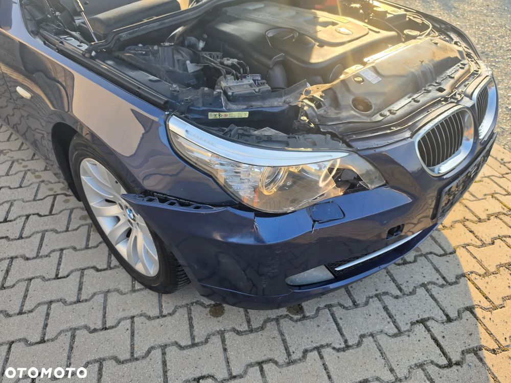 BMW Seria 5 525d Edition Exclusive - 40