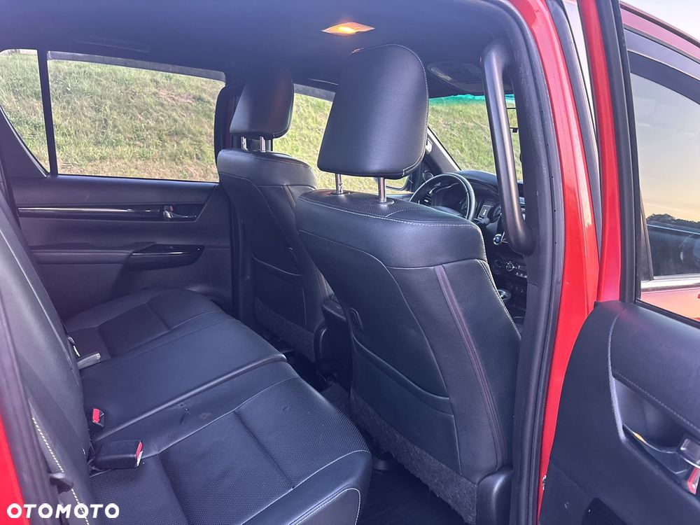 Toyota Hilux 2.4 D-4D Double Cab Dakar 4x4 - 17