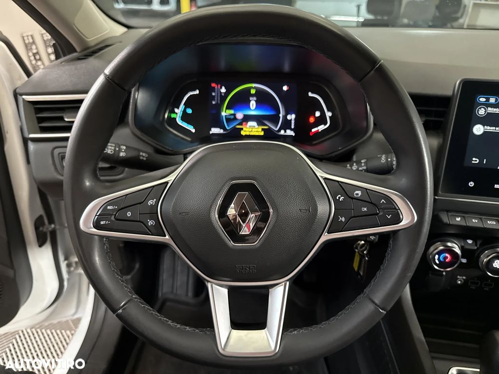 Renault Clio - 17