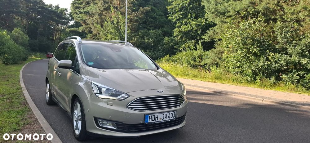 Ford Grand C-MAX - 8