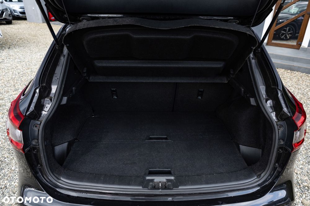 Nissan Qashqai 1.2 DIG-T N-Connecta - 37