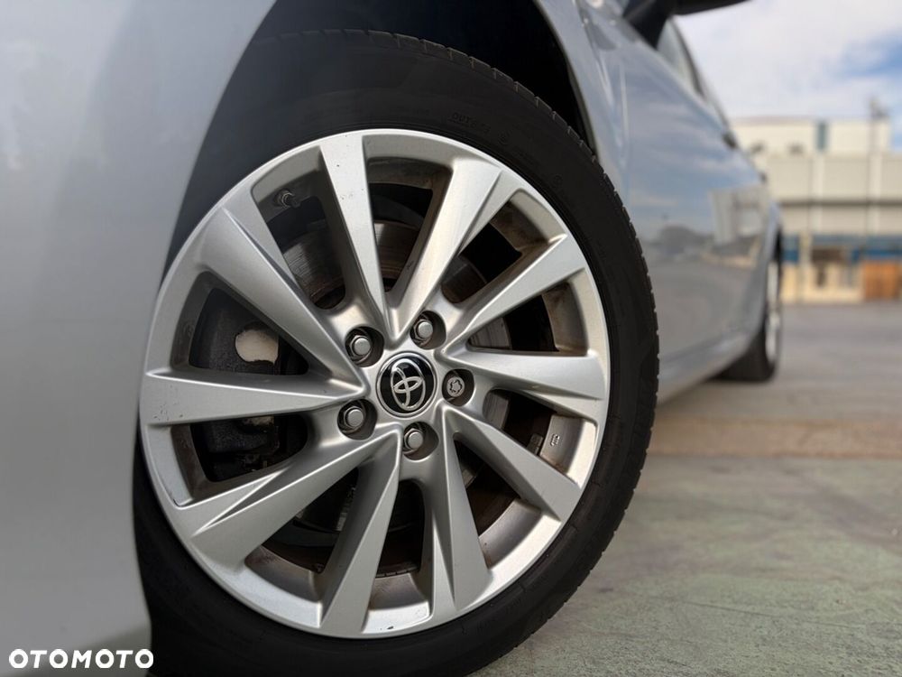 Toyota Camry 2.5 Hybrid Comfort CVT - 7