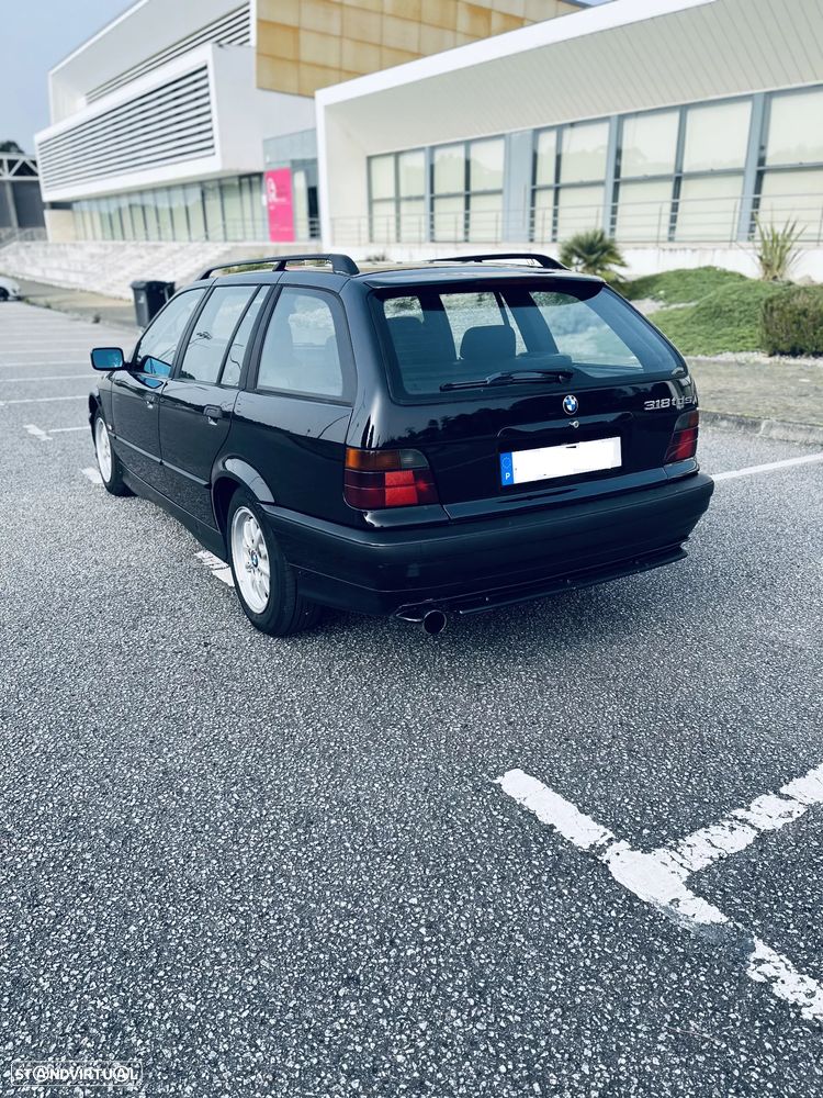 BMW 318 tds Touring - 4