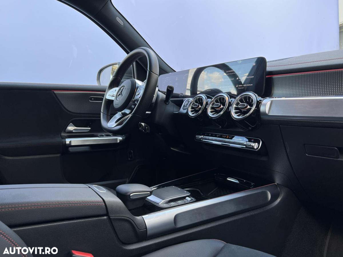 Mercedes-Benz EQB 300 4MATIC - 15