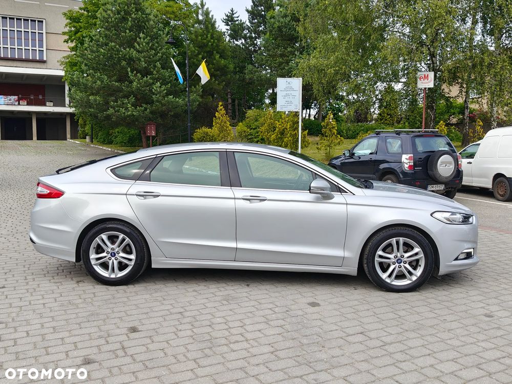 Ford Mondeo 2.0 TDCi Titanium - 9