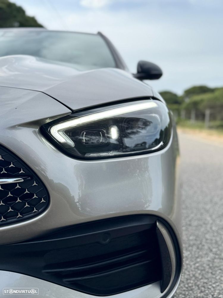 Mercedes-Benz C 300 e T 9G-TRONIC AMG Line - 9