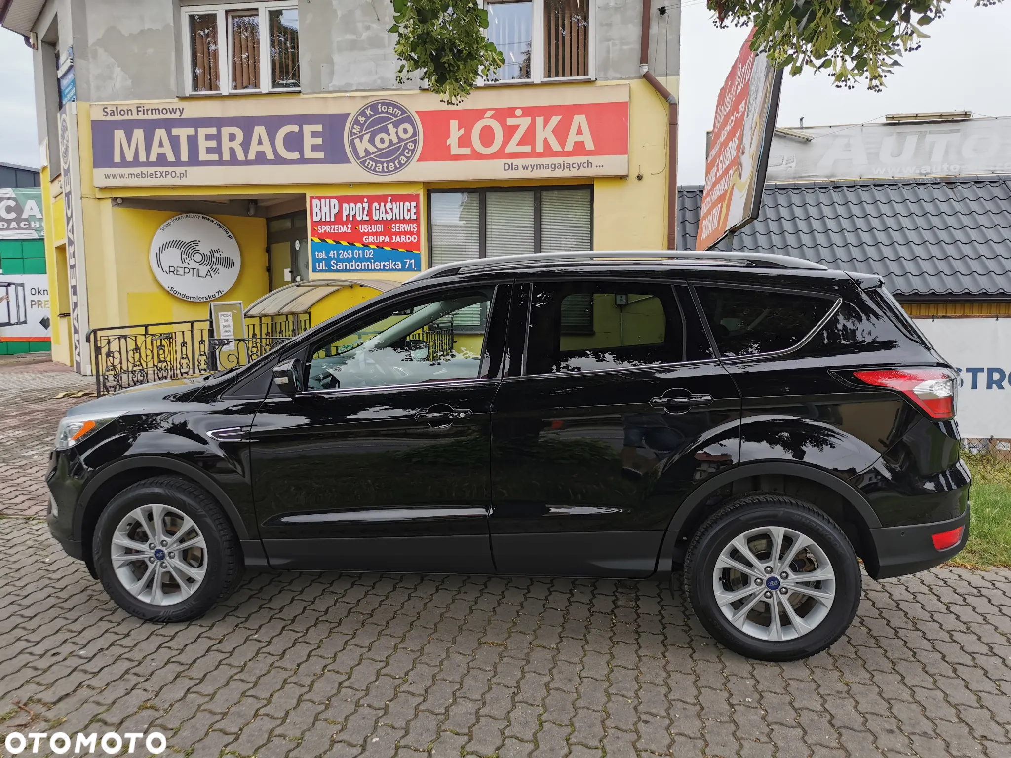 Ford Kuga 2.0 TDCi 2x4 Titanium - 4