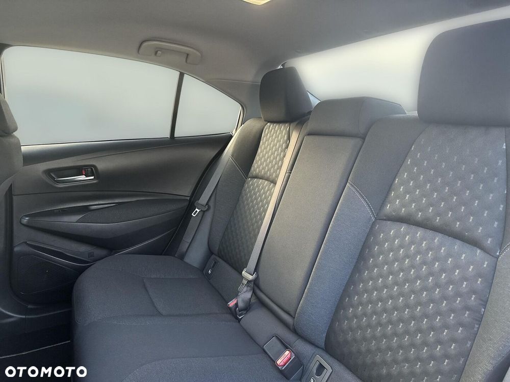 Toyota Corolla 1.8 Hybrid Style - 12