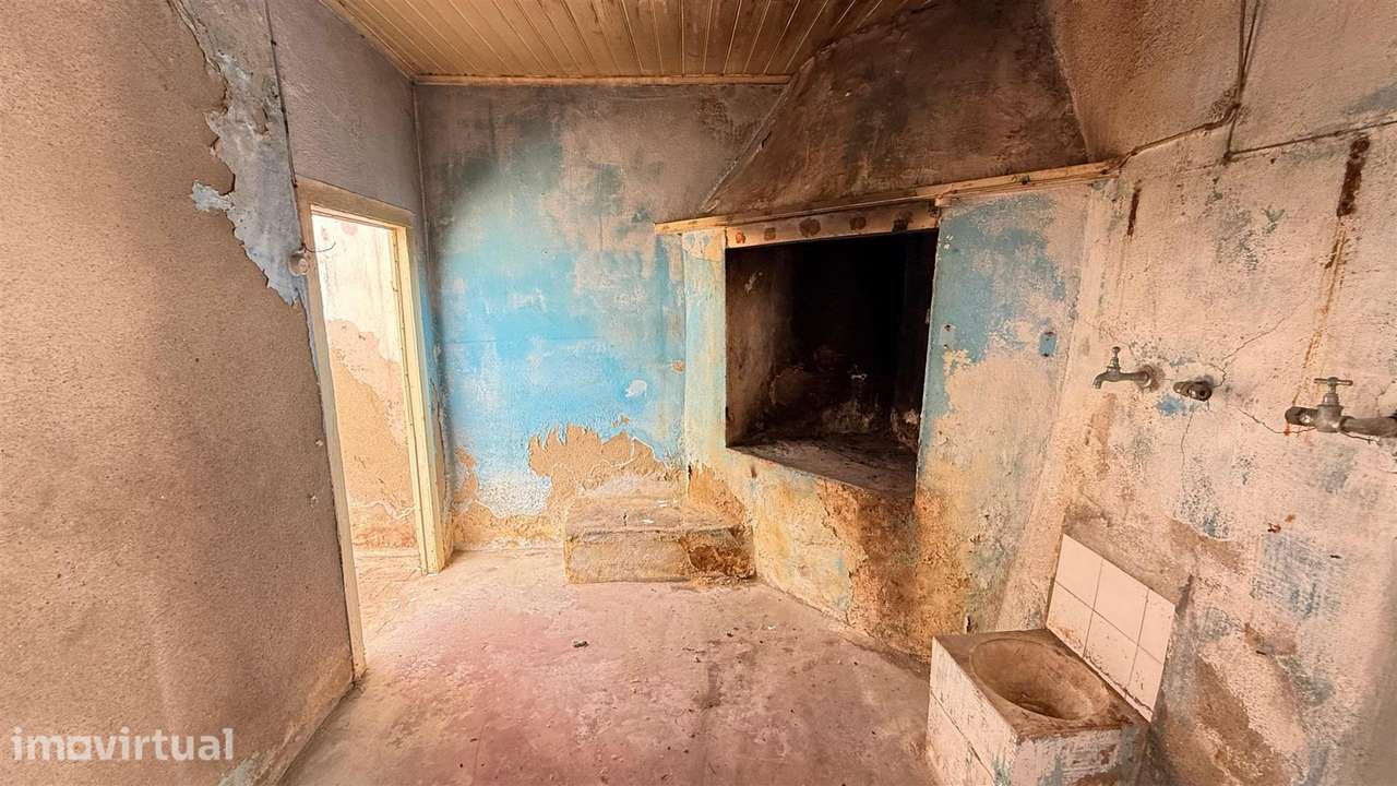 Moradia para Remodelar, Mafra - Grande imagem: 2/10