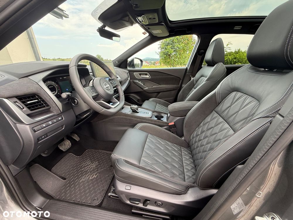 Nissan Qashqai 1.3 DIG-T MHEV Xtronic Tekna+ - 27