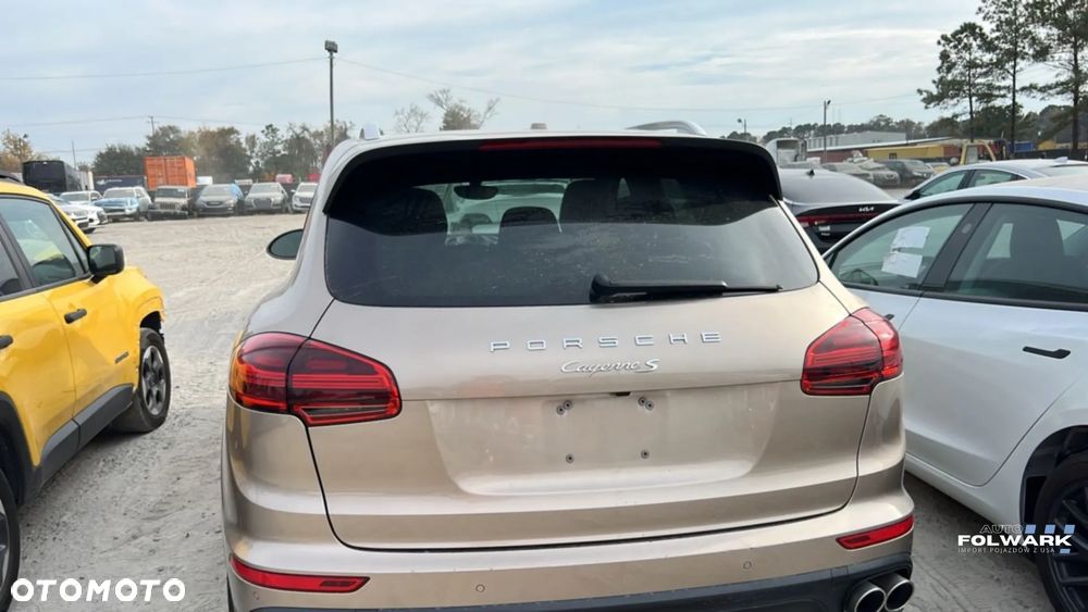 Porsche Cayenne S Tiptronic S - 32