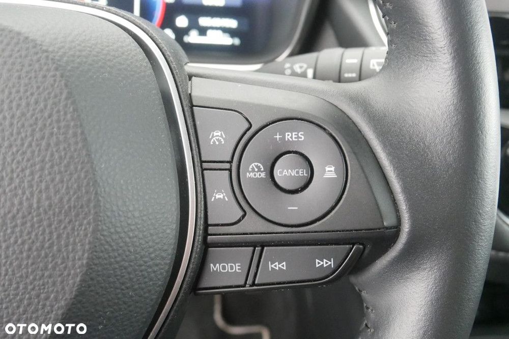 Toyota Corolla - 25