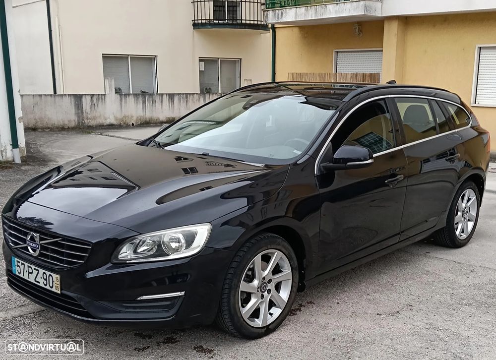 Volvo V60 1.6 D2 Momentum Eco - 3