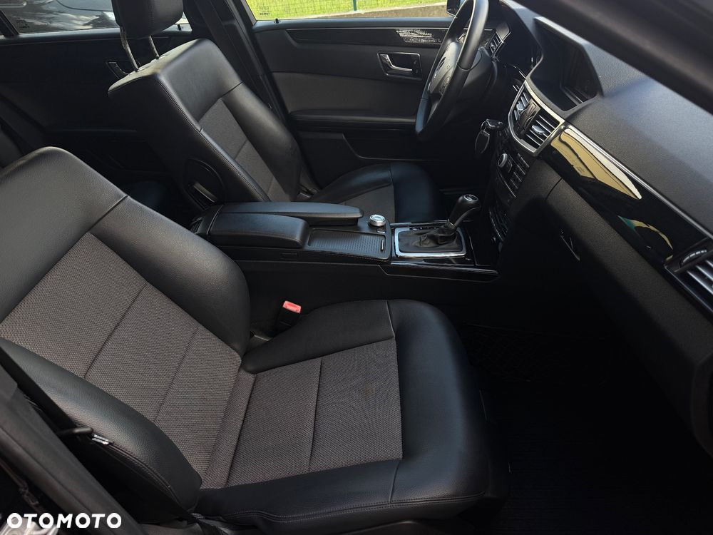 Mercedes-Benz Klasa E 220 CDI Automatik Avantgarde BusinessEDITION - 17
