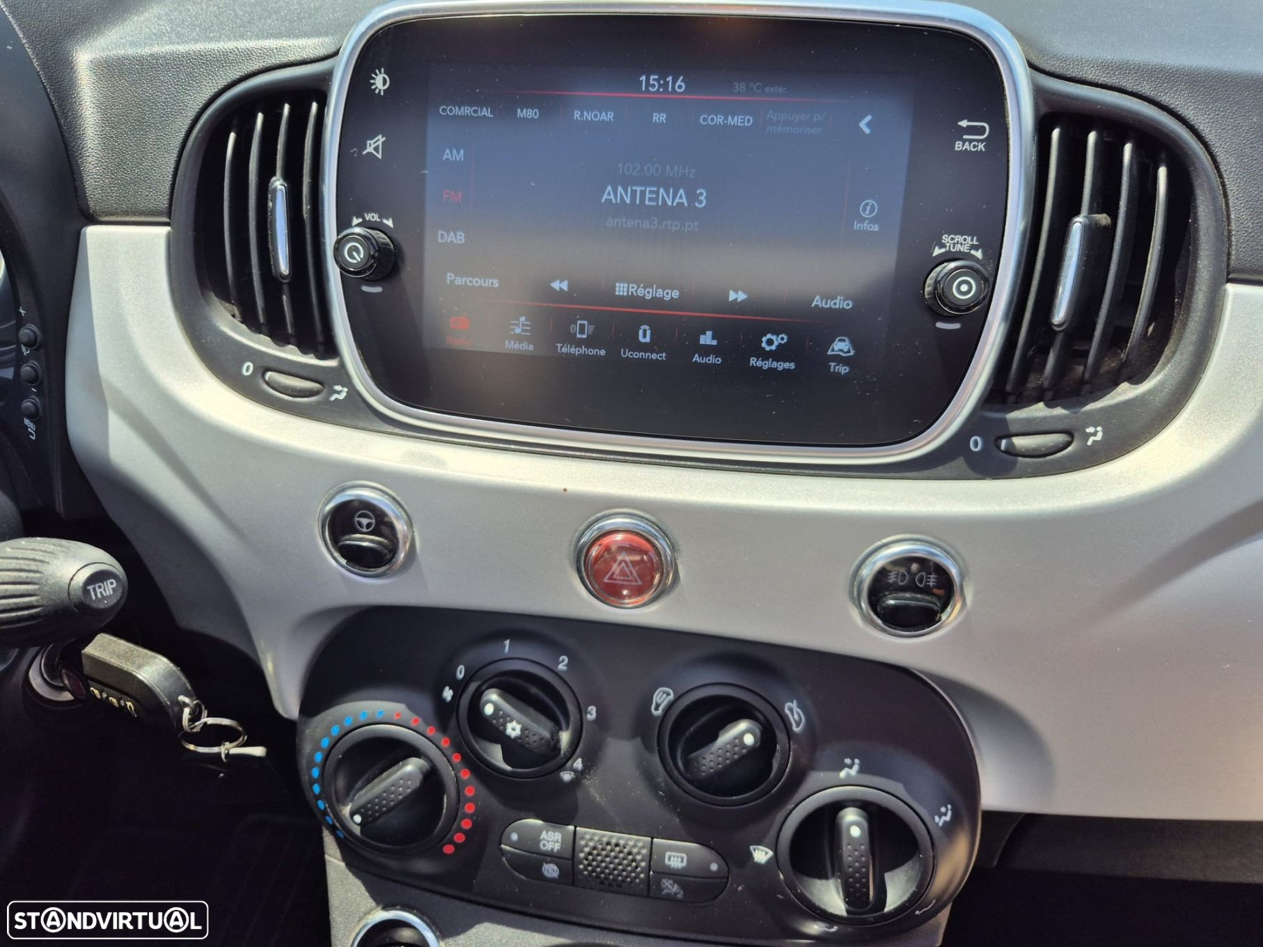 Fiat 500C 1.0 Hybrid Sport - 12