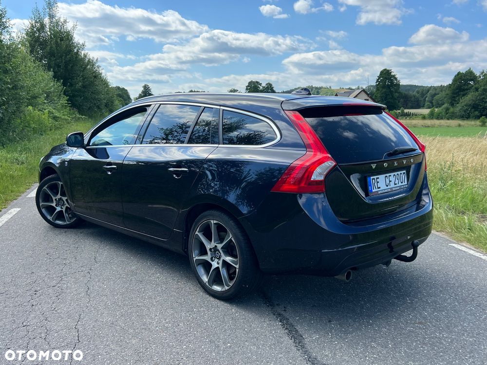 Volvo V60 D3 Ocean Race - 17