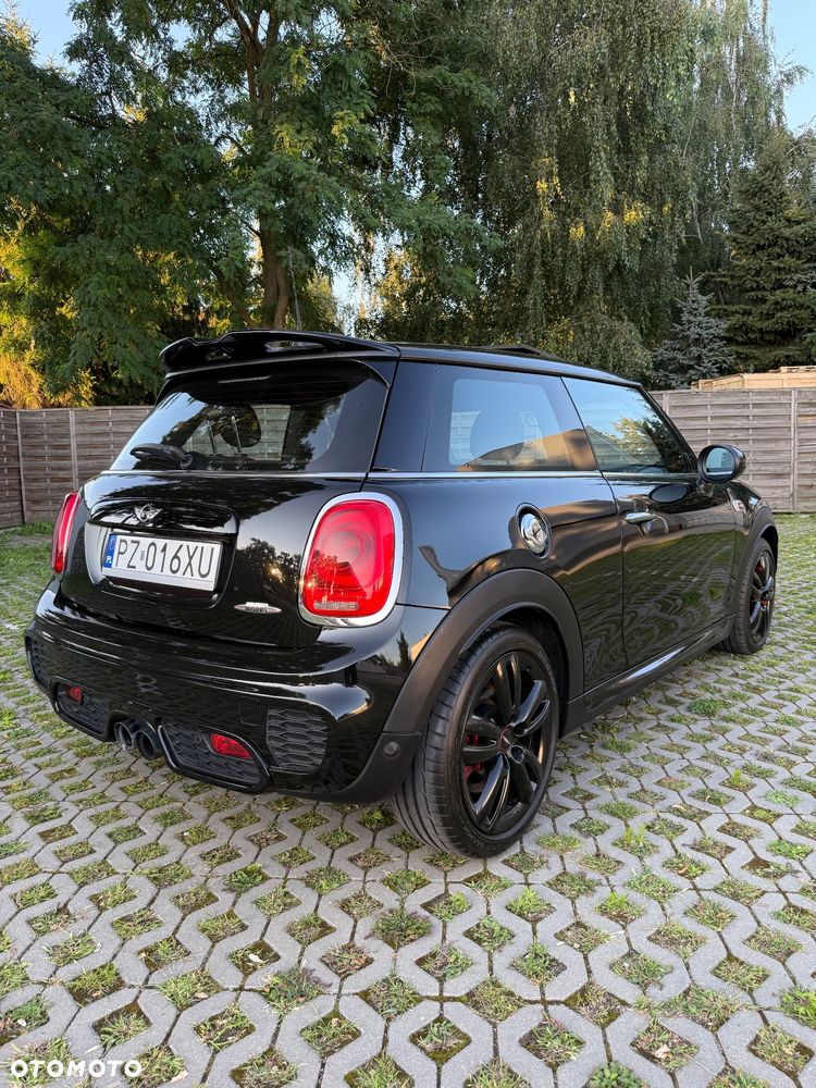 MINI John Cooper Works Standard - 3