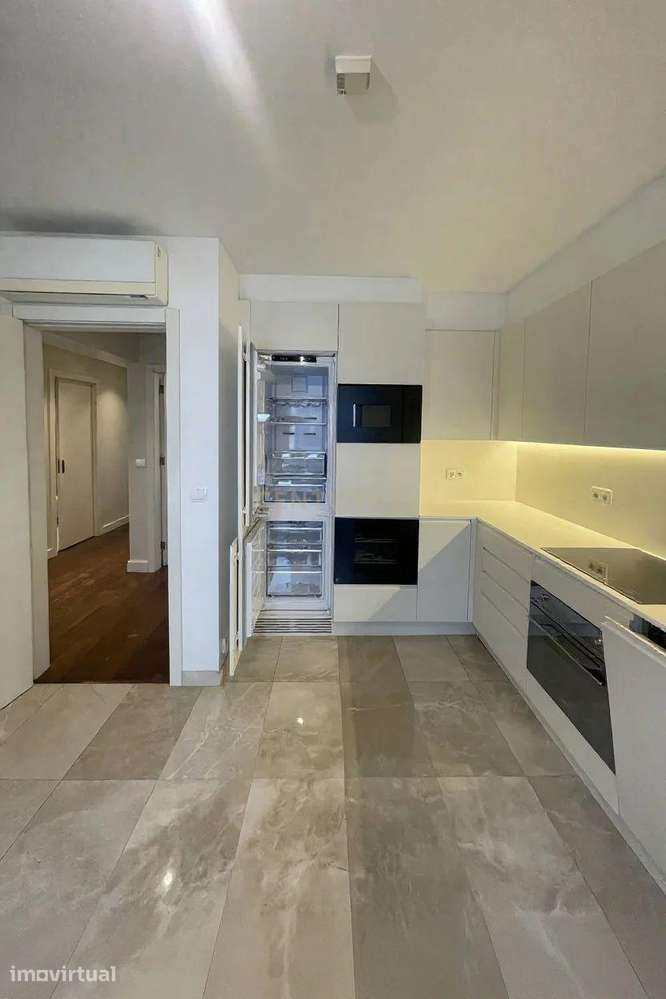 Apartamento T1 Renovado para Arrendar na Estefânia, Lisboa - Grande imagem: 5/18