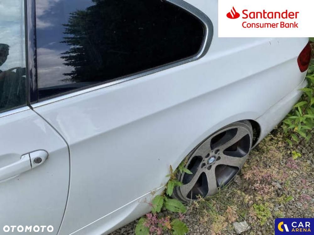 BMW Seria 3 325i - 38