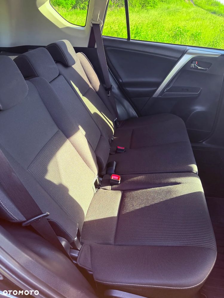Toyota RAV4 2.0 D-4D Premium 4x2 - 5