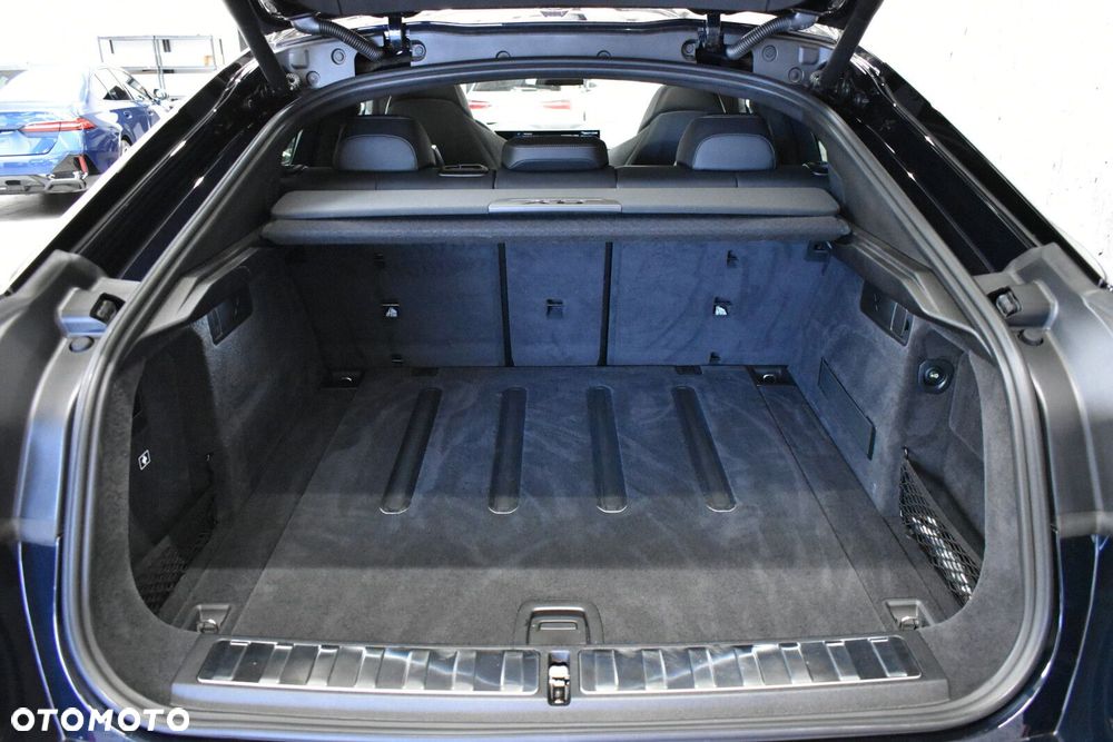 BMW X6 - 29