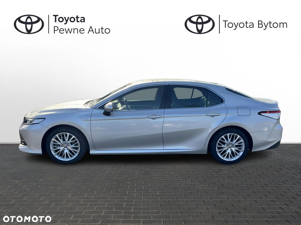 Toyota Camry 2.5 Hybrid Prestige CVT - 2