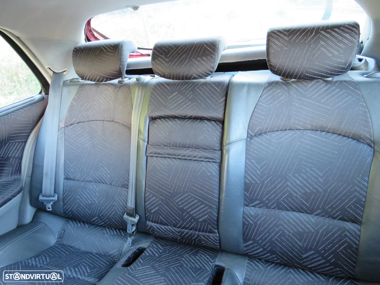 Renault Laguna II 1.8 (116Cv) de 2003 - Peças Usadas (8583) - 5