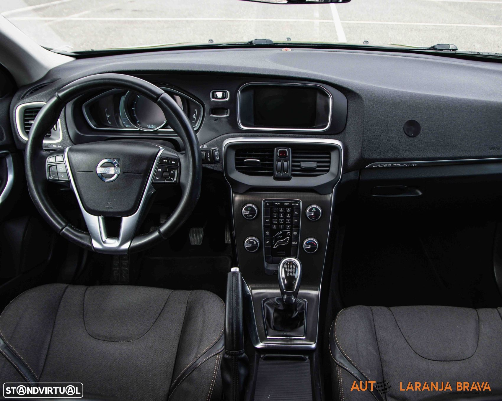 Volvo V40 Cross Country 1.6 D2 Summum - 2