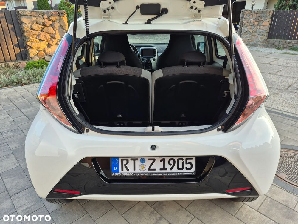 Toyota Aygo 1.0 VVT-i Sprint EU6 - 17