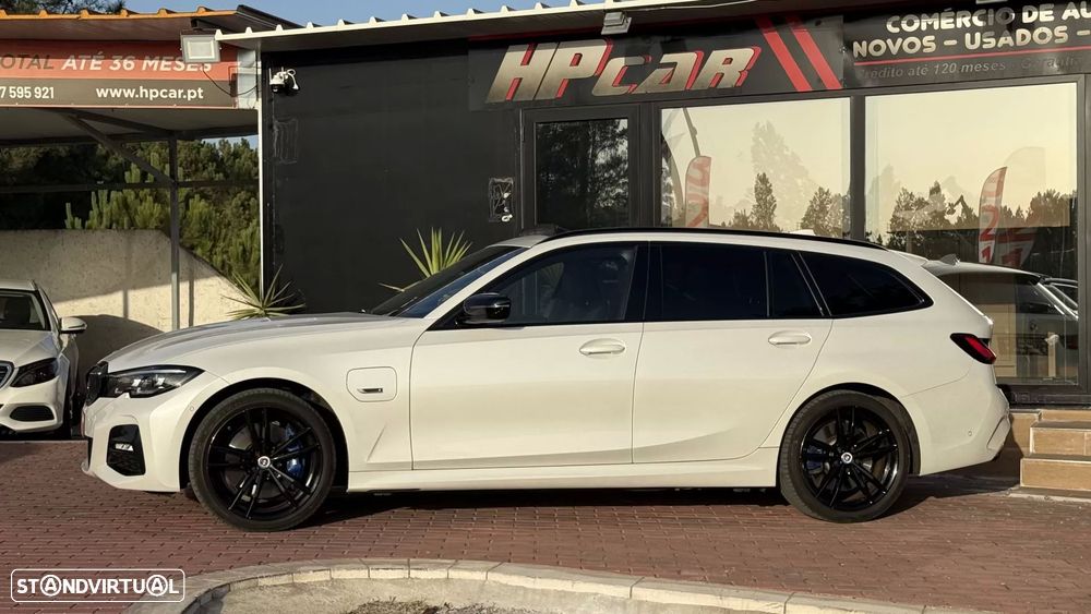 BMW 330 e Pack Desportivo M Auto - 4