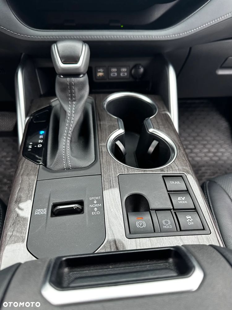 Toyota Highlander 2.5 Hybrid Executive Style - 13