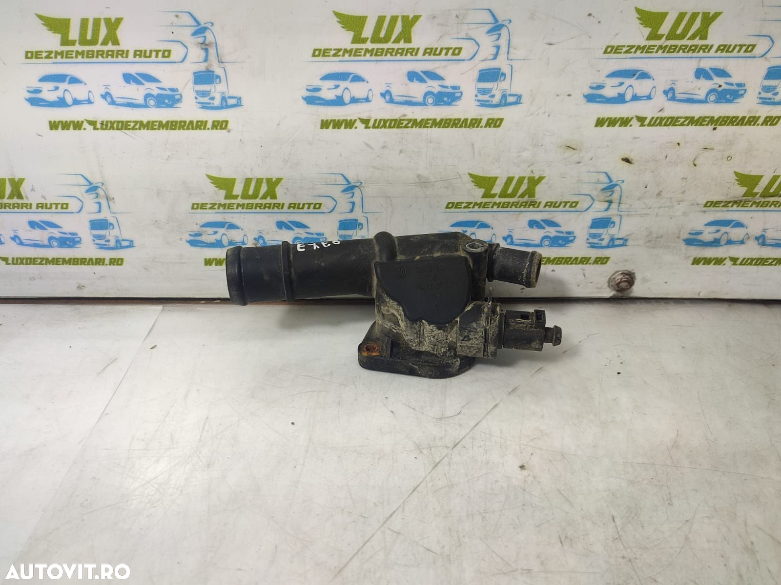 Corp termostat 2.0 tdi CBA CBAB CBAC 03l121132DE Volkswagen VW Passat - 2
