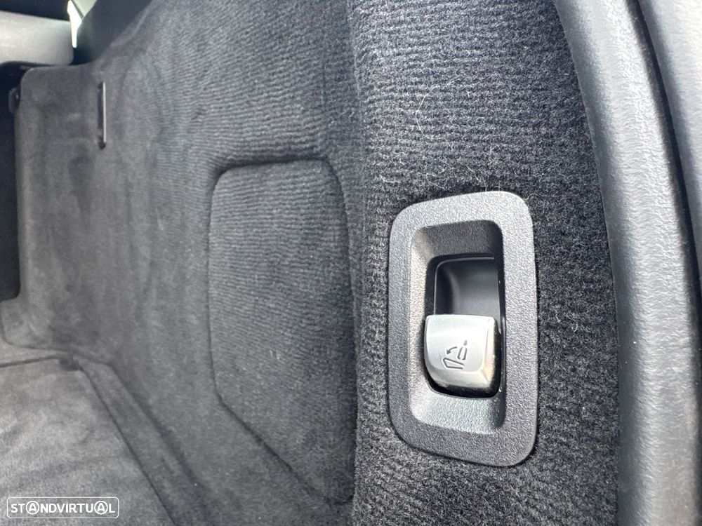 Mercedes-Benz C 220 d Station 9G-TRONIC Avantgarde - 13