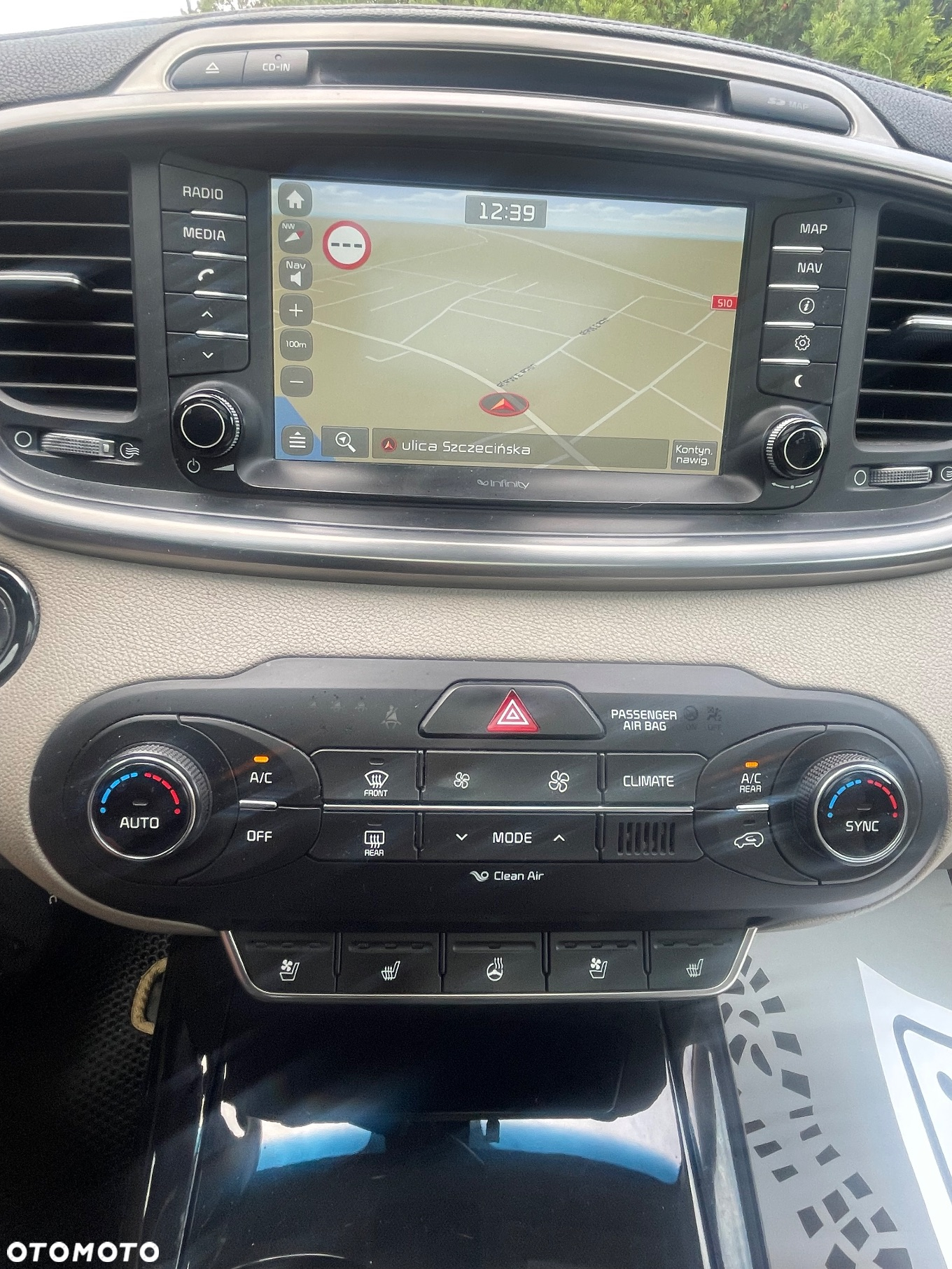 Kia Sorento 2.0 CRDI XL - 28