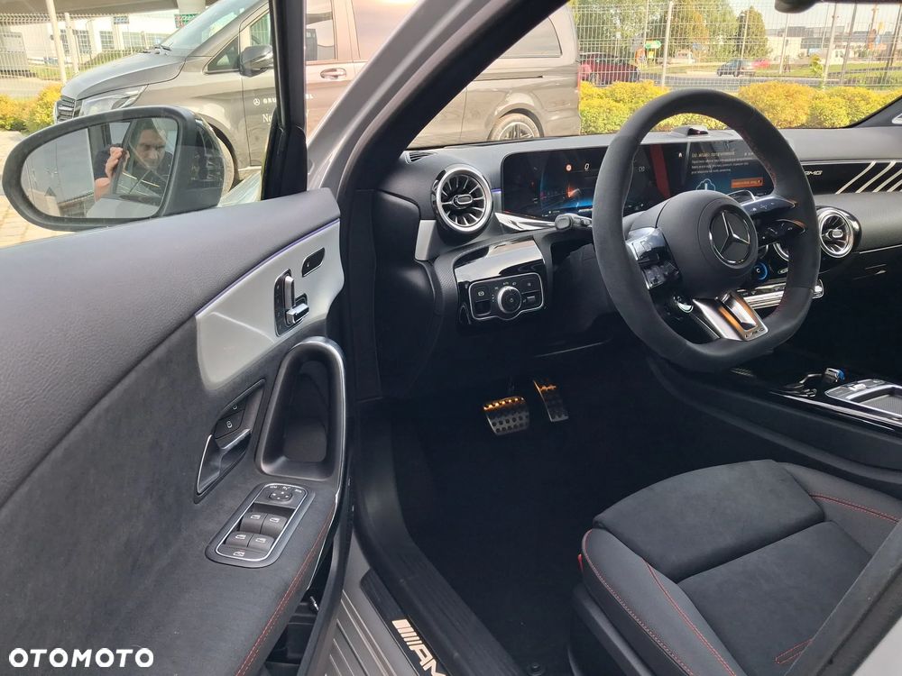 Mercedes-Benz Klasa A 45 S AMG 4-Matic 8G-DCT - 9