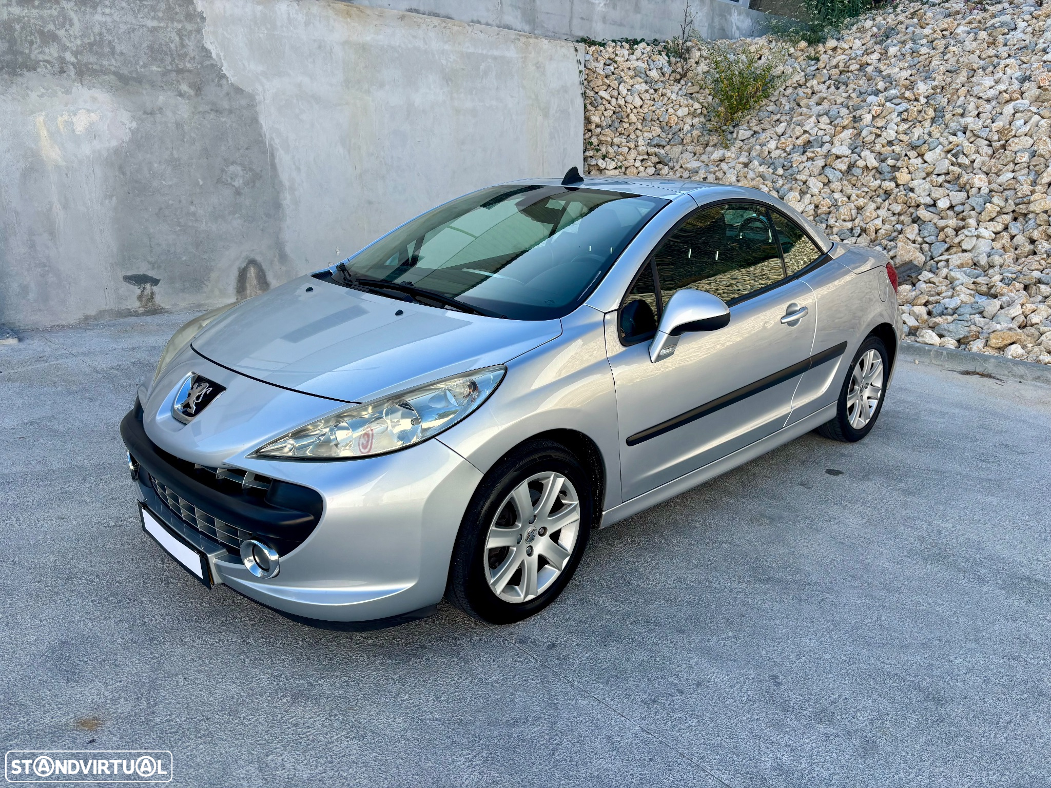 Peugeot 207 CC 1.6 HDi FAP Sport - 16