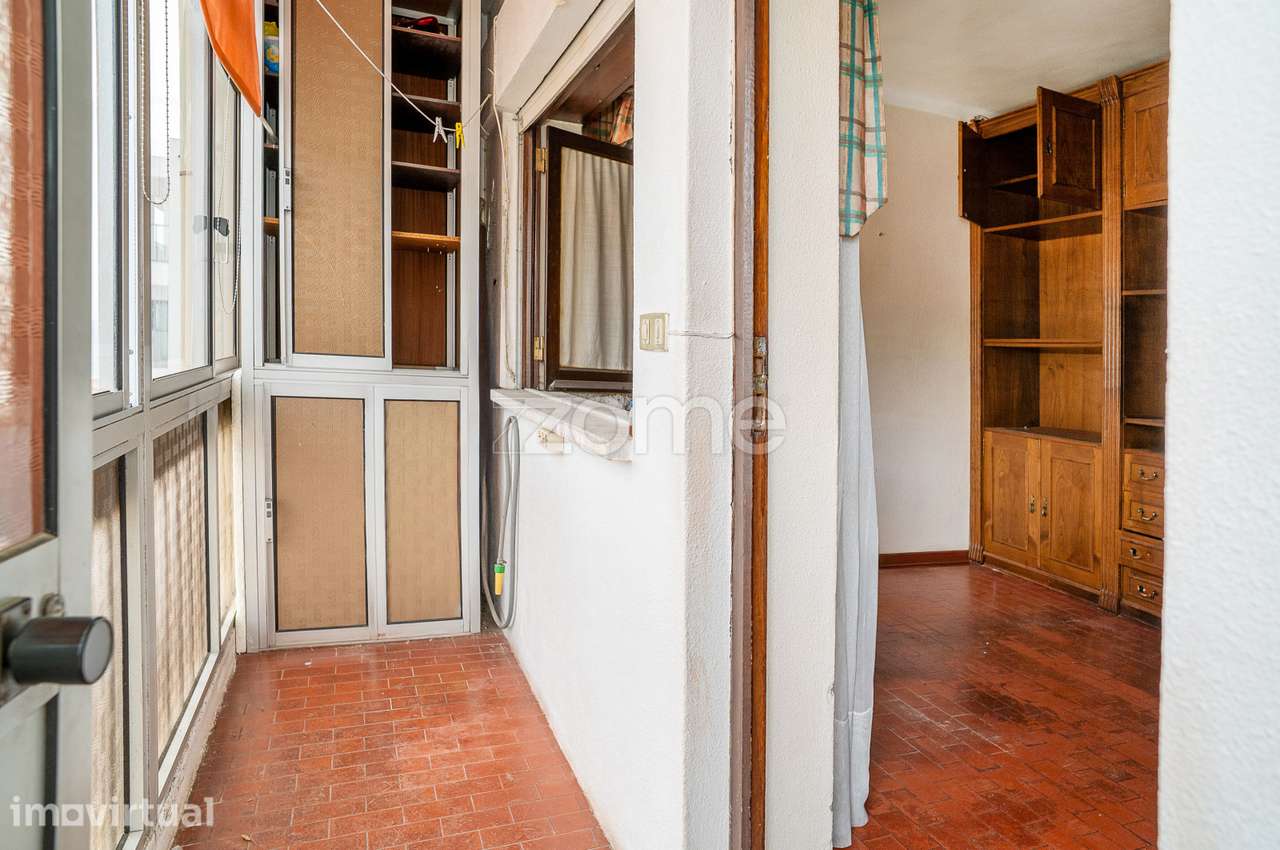 Apartamento T1 na Vila de Sesimbra - Grande imagem: 2/15