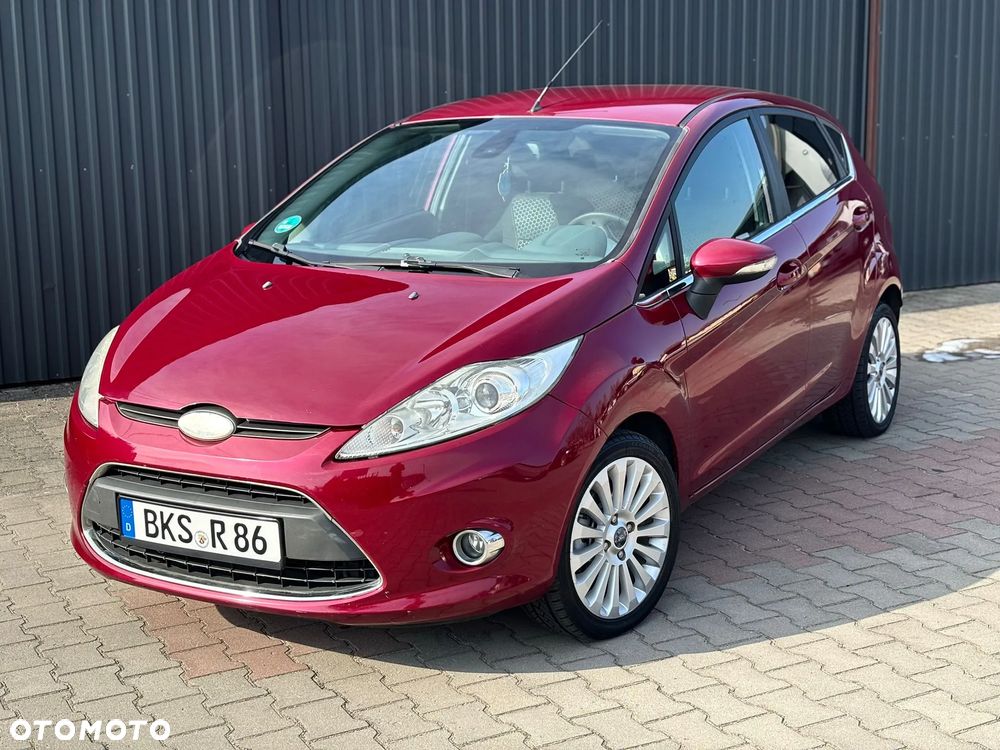 Ford Fiesta 1.4 Champions Edition - 1