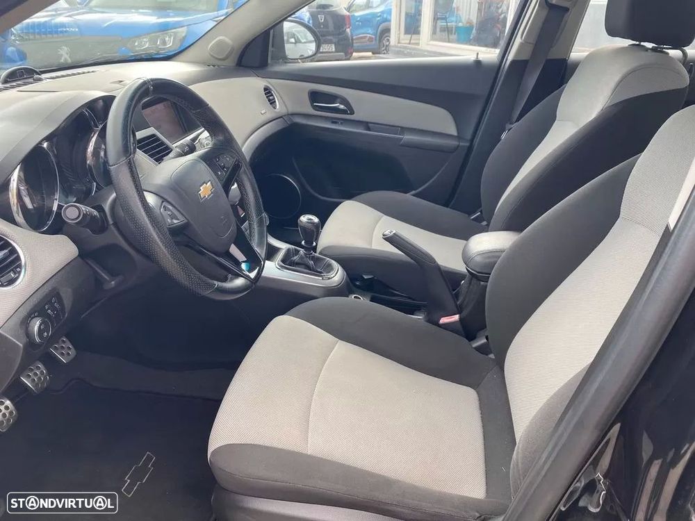 Chevrolet Cruze 2.0 VCDi LT - 20